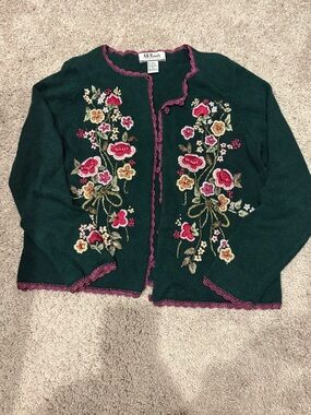 Vintage Style Floral Embroidered Cottagecore Cardigan Green Fairy Sweater Small